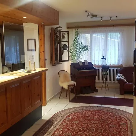 Alpina Hotel 3*