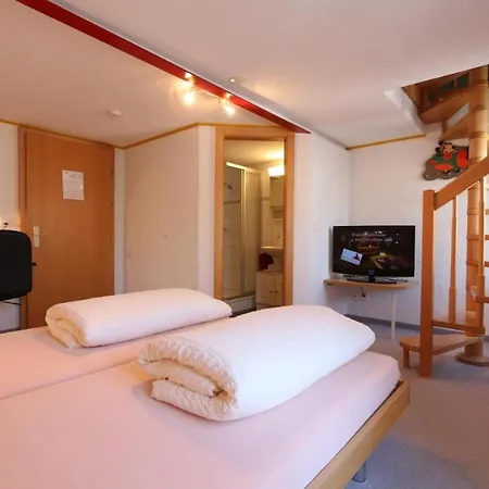 Alpina Hotel