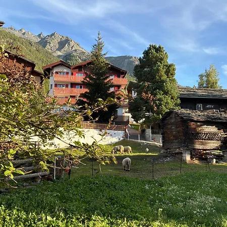 Alpina Hotel