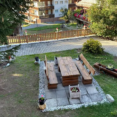 Alpina Hotel 3*